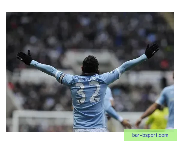 特维斯因拒绝替补登场引发曼城内部矛盾与舆论风波