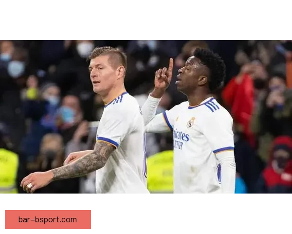 维尼修斯在2025金球奖评选中惜败罗德里成第二 引发足坛广泛热议